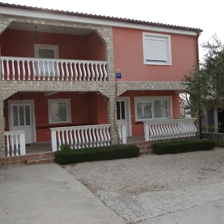 Suzi Apartmani Vir Exterior photo