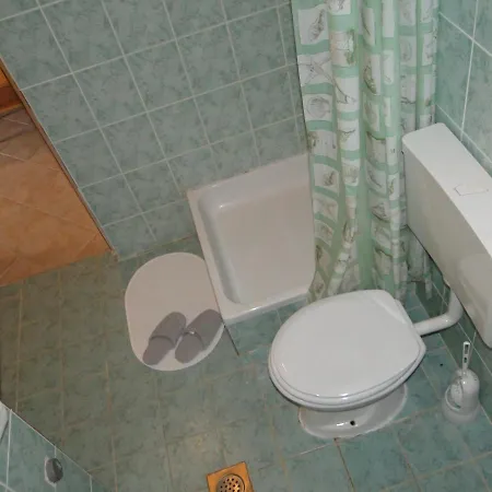 Suzi Apartmani Vir Exterior photo